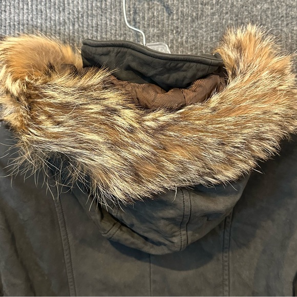 Lone Pine Leather Duffle Coat Women's M Coyote Fur Hood Toggle USA Made Vintage - Picture 8 of 13